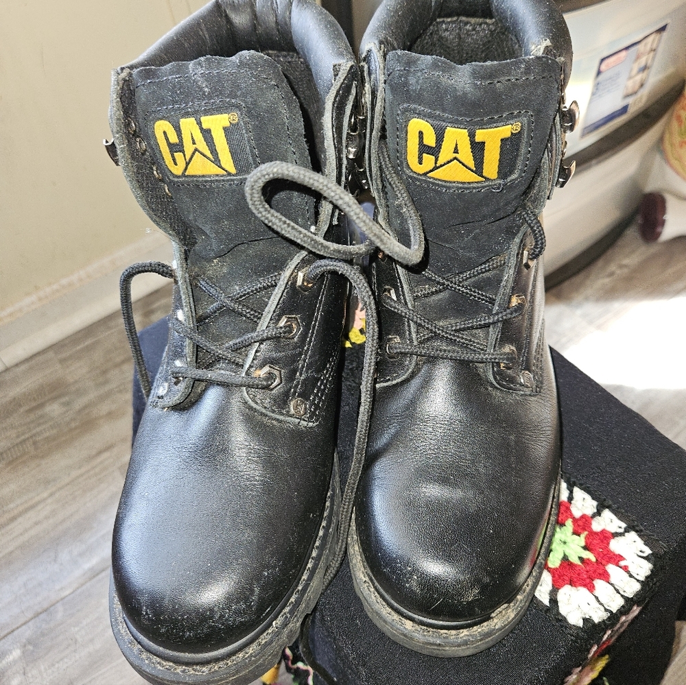 CAT Black Men's Work Boots sz 8.5